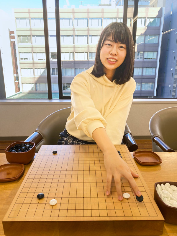 上野愛咲美女流棋聖・扇興杯