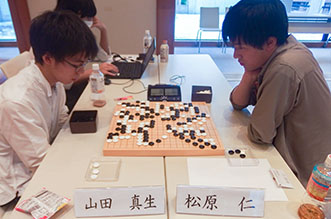 最強位戦の準決勝戦、山田さんと松原さんが対戦